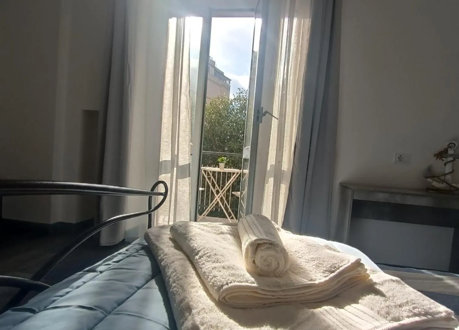 ホテル Porto Sicuro By Hospitality Sardinia カリアリ 0*,
